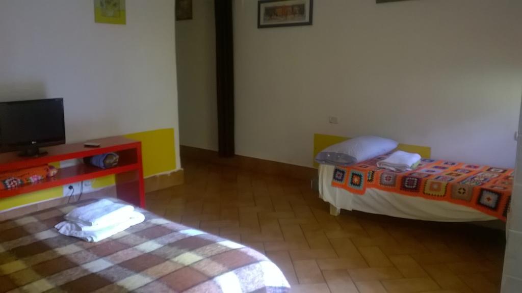 Colonna Home Φλωρεντία Δωμάτιο φωτογραφία